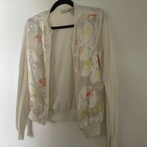 Perry Ellis White Knit cotton and silk button down Sweater size S.